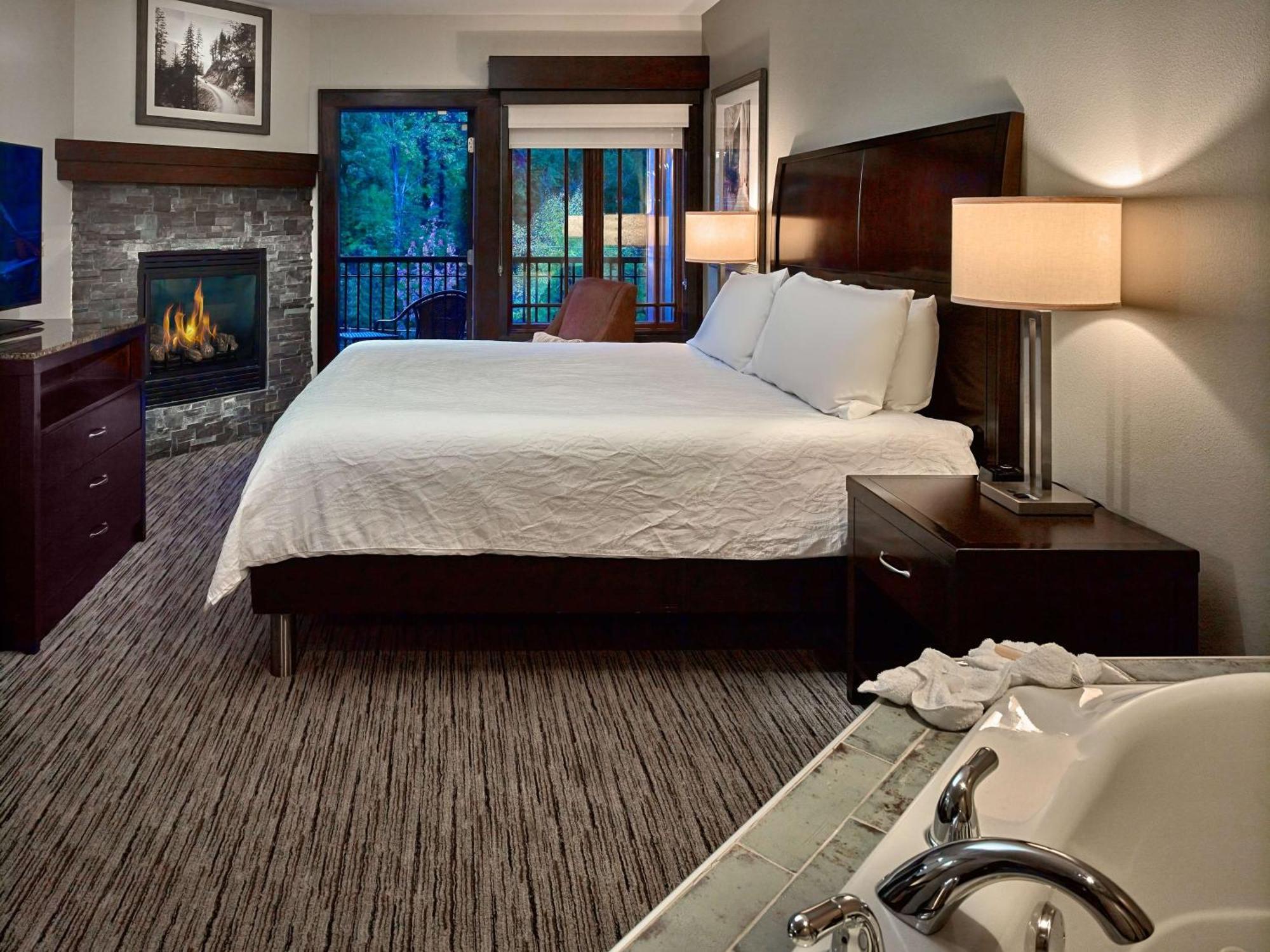 Hilton Garden Inn Гатлинбург Экстерьер фото
