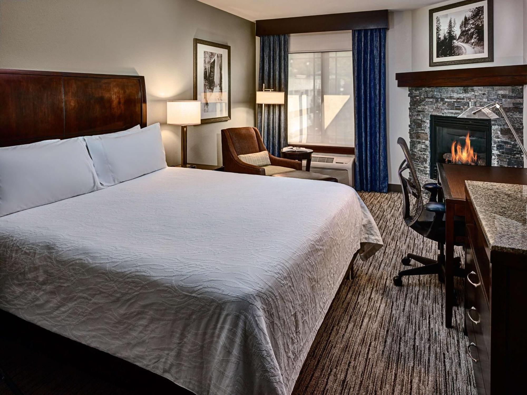 Hilton Garden Inn Гатлинбург Экстерьер фото
