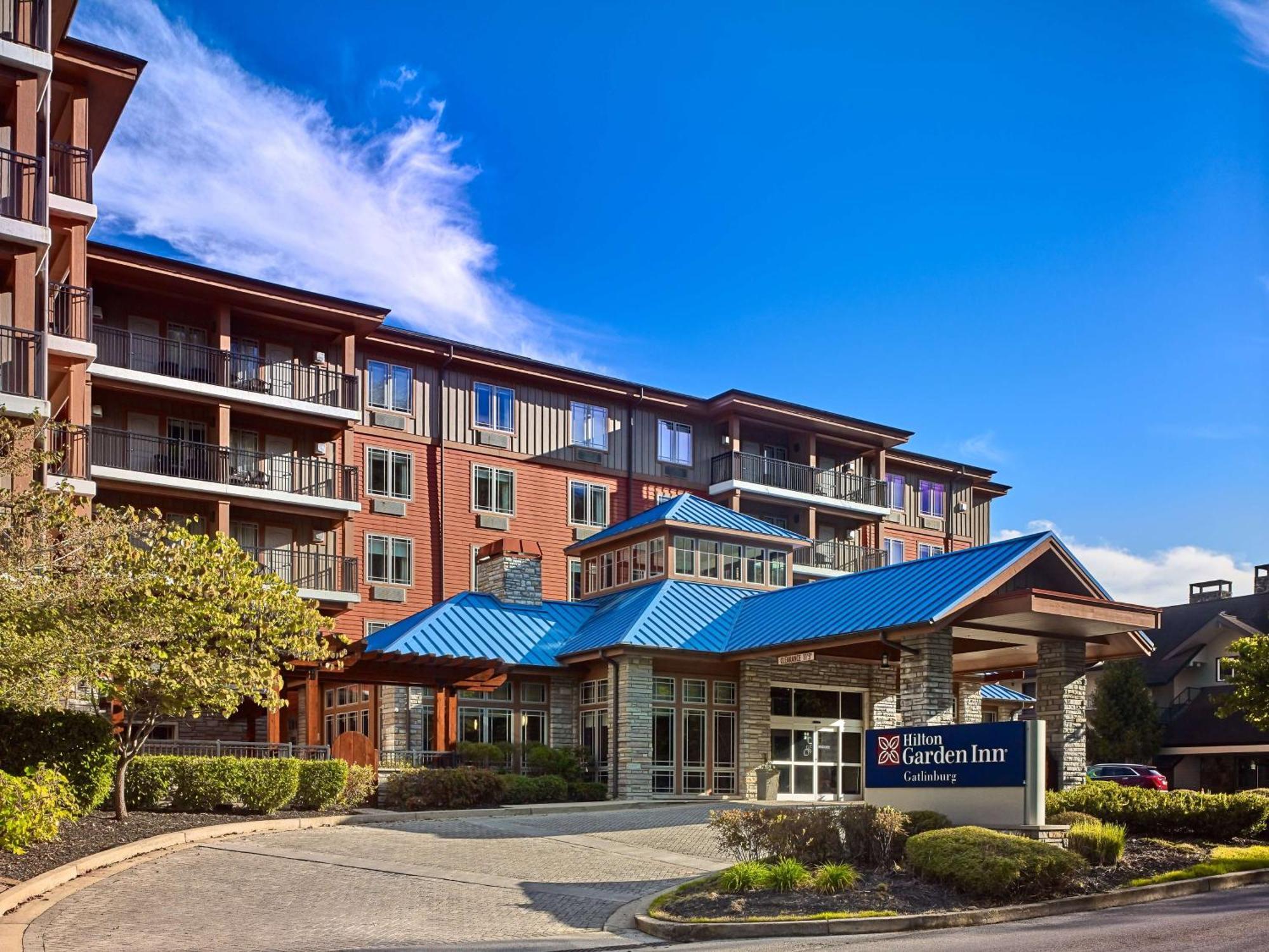 Hilton Garden Inn Гатлинбург Экстерьер фото