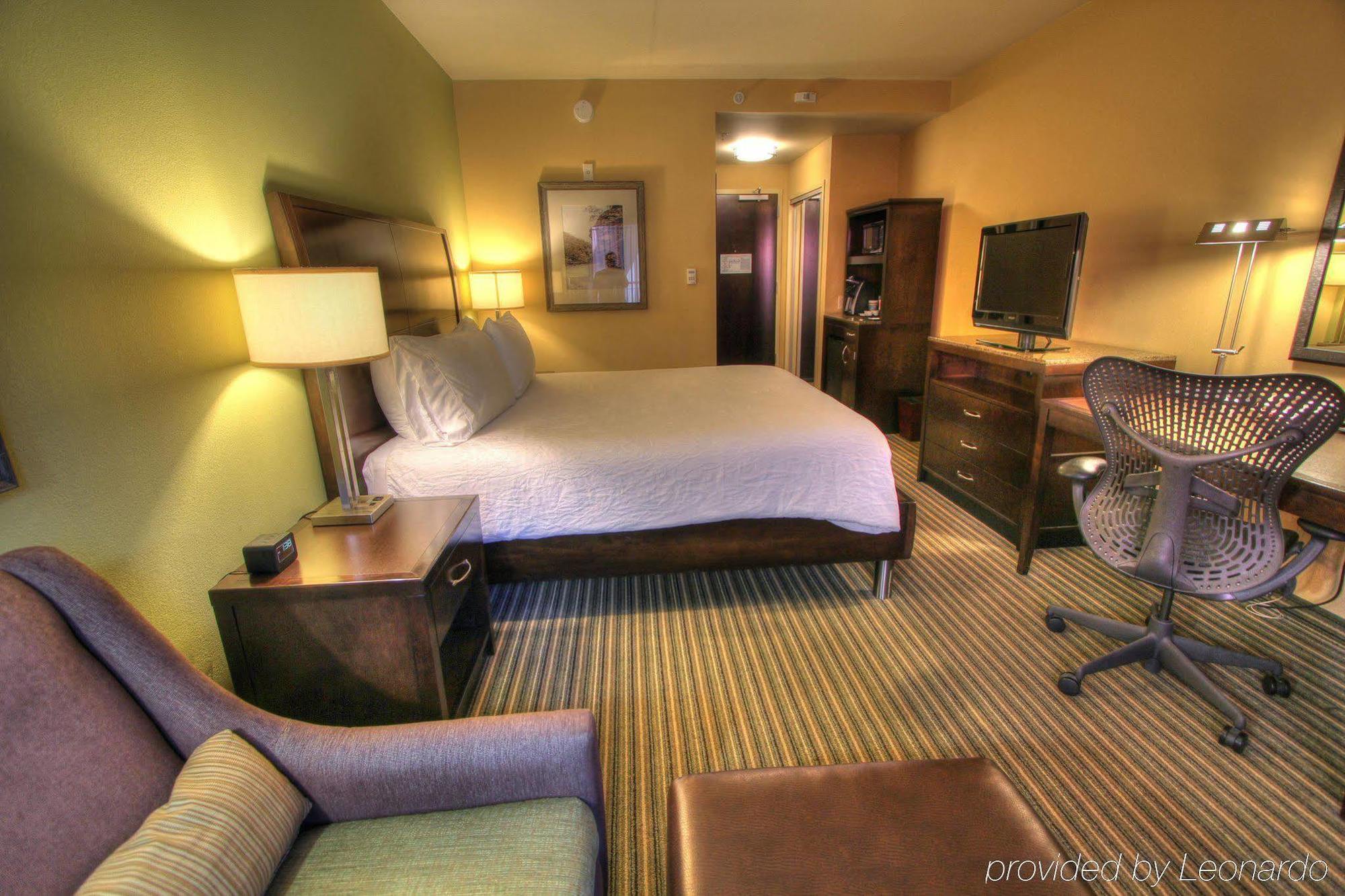 Hilton Garden Inn Гатлинбург Экстерьер фото