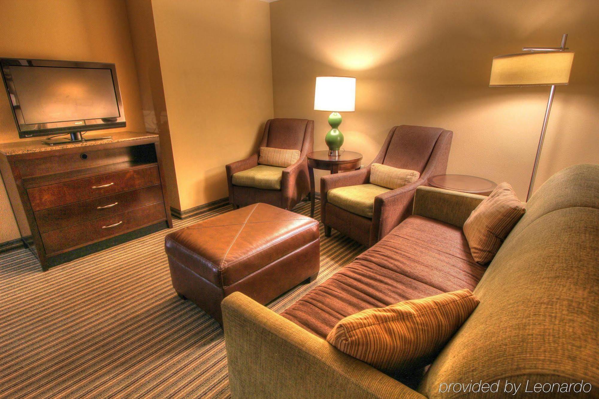 Hilton Garden Inn Гатлинбург Экстерьер фото